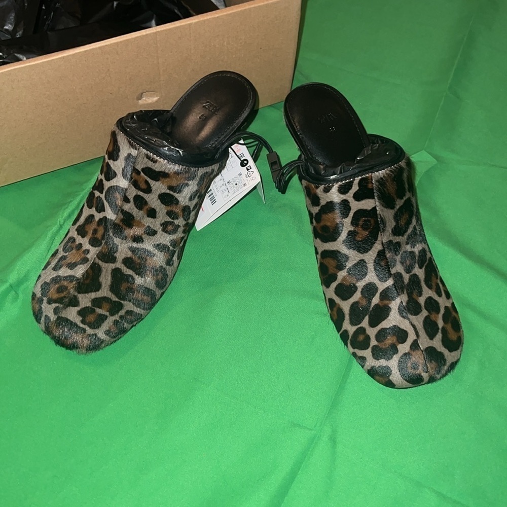 NWT Zara 100% Cow Fur Skin/ 90% Goat Leather Animal Print Mules size 38 - Picture 4 of 13